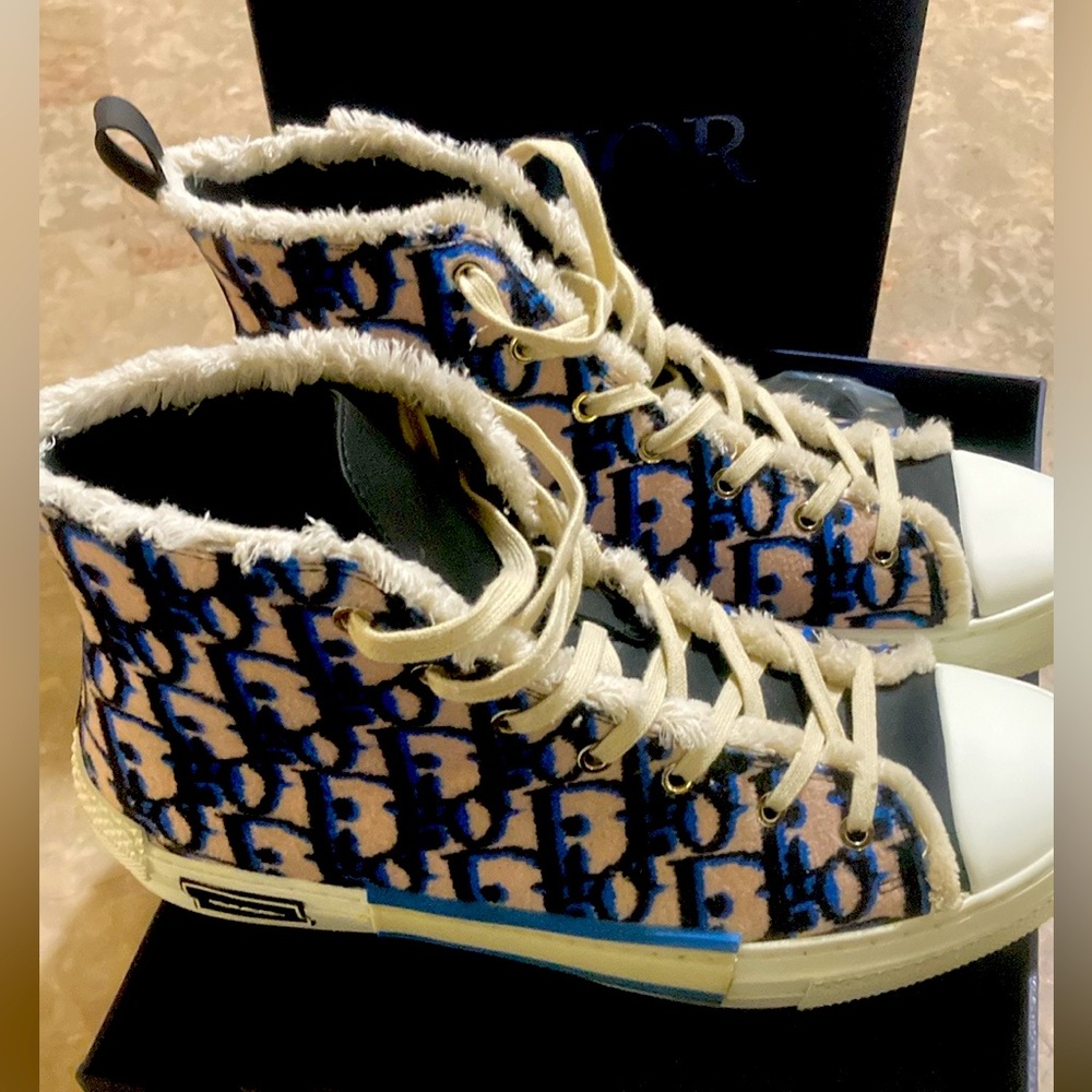 Dior sneakers blue black tan in color nice summer sneakers size 44